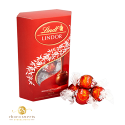 Lindt LINDOR Milk Truffles 200g